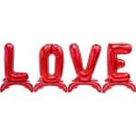 LOVE на подставке
